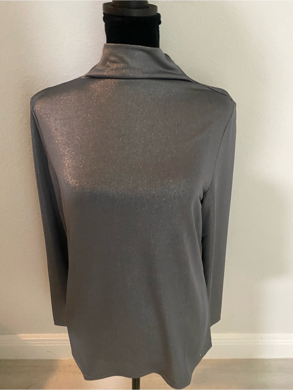 Tommy Hilfiger Metallic Gray Mock Neck Slinky Top